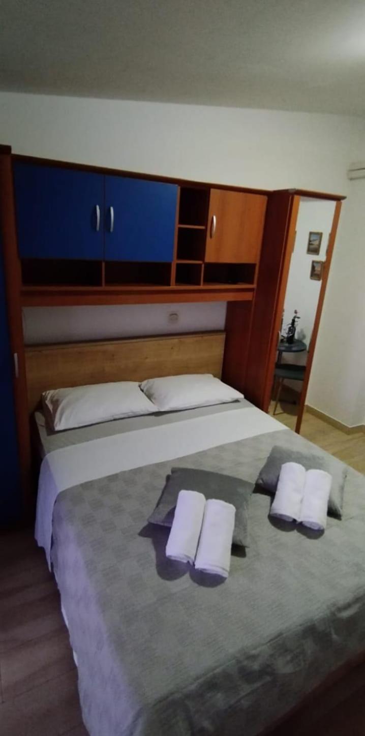 Apartmani Rudan Makarska Exterior foto